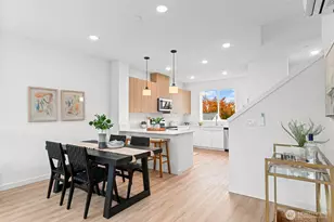 1423 SW 111th Ln, Seattle, WA 98164 - Photo 11