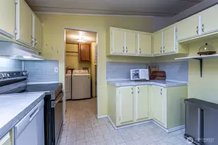 9818 Asotin St S, Tacoma, WA 98444 - Photo 7