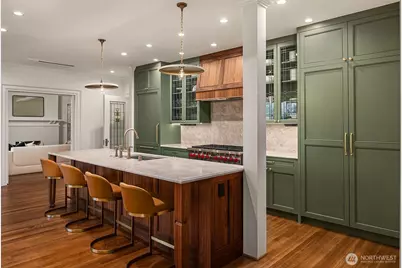 740 22nd Avenue E, Seattle, WA 98112 - Photo 11