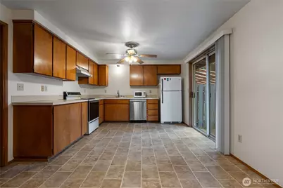 1113 1111 159th St Court E, Tacoma, WA 98445 - Photo 15