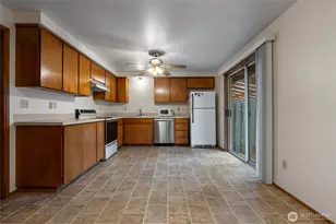 1113 1111 159th St Ct E, Tacoma, WA 98445 - Photo 15