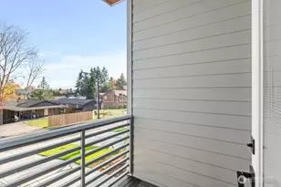 12802 66th Ave S, Seattle, WA 98178 - Photo 19