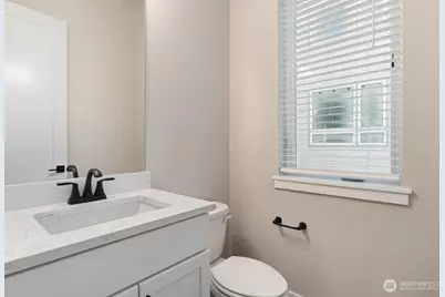 12802 66th Avenue S, Seattle, WA 98178 - Photo 5