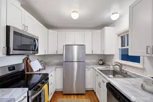 19024 15th Ave NE, Shoreline, WA 98155 - Photo 11