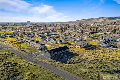 1311 2nd Ave NE, Ephrata, WA 98823 - Photo 11