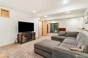 22934 SE 37th St, Sammamish, WA 98075 - Photo 21