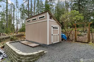 22934 SE 37th St, Sammamish, WA 98075 - Photo 31