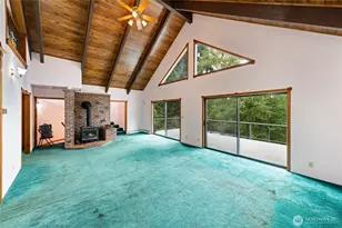 671 Edmonds Rd, Coupeville, WA 98239 - Photo 5