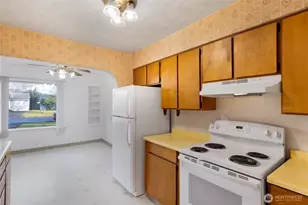 2737 Louisiana St, Longview, WA 98632 - Photo 13