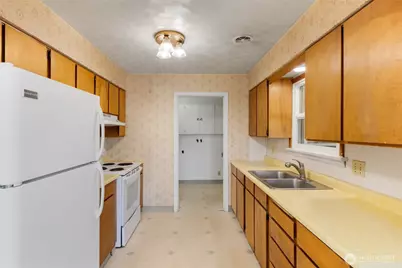 2737 Louisiana Street, Longview, WA 98632 - Photo 11