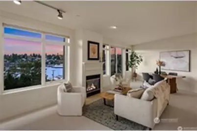 3217 Eastlake Avenue E #303, Seattle, WA 98102 - Photo 7