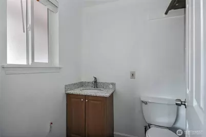 3002 N Whitman, Tacoma, WA 98407 - Photo 9