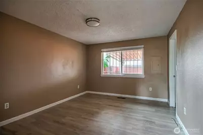 3002 N Whitman, Tacoma, WA 98407 - Photo 7