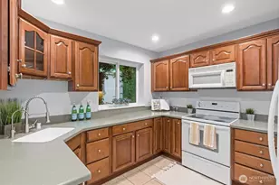 11800 90th Ave NE, Kirkland, WA 98034 - Photo 31