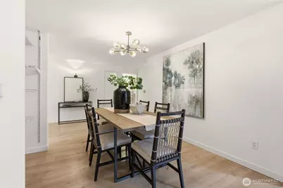 12615 SE 27th Street, Bellevue, WA 98005 - Photo 7