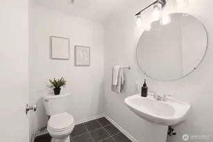 12615 SE 27th St, Bellevue, WA 98005 - Photo 23