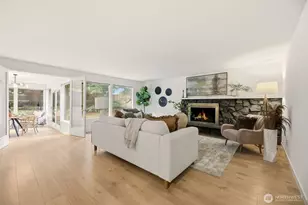 12615 SE 27th St, Bellevue, WA 98005 - Photo 3