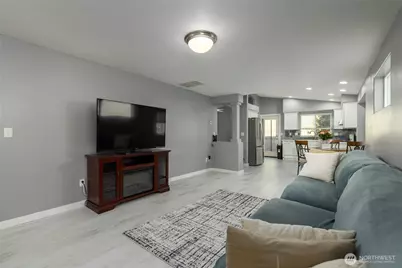 250 Dallas Street, Mount Vernon, WA 98274 - Photo 9