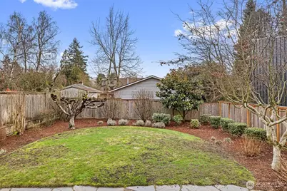533 NE 89th Street, Seattle, WA 98115 - Photo 23