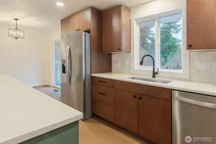 5954 Paradise Dr, Ferndale, WA 98248 - Photo 15