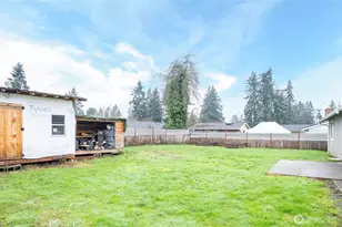 17016 6 Ave Ct E, Spanaway, WA 98387 - Photo 35