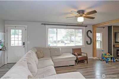 17016 6th Avenue Ct E, Spanaway, WA 98387 - Photo 5