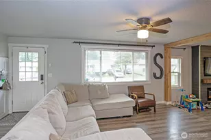 17016 6 Ave Ct E, Spanaway, WA 98387 - Photo 5