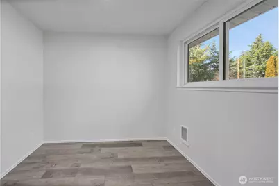 1620 118th Street S, Tacoma, WA 98444 - Photo 19