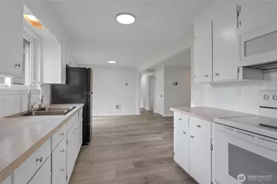 1620 118th Street S, Tacoma, WA 98444 - Photo 13