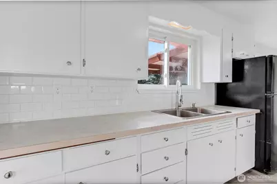 1620 118th Street S, Tacoma, WA 98444 - Photo 15