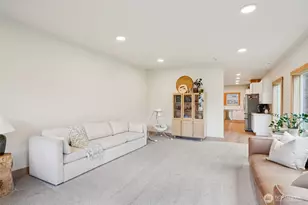 1016 Lincoln Ln, Kelso, WA 98626 - Photo 13