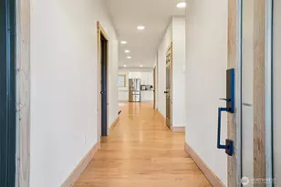 1016 Lincoln Ln, Kelso, WA 98626 - Photo 5