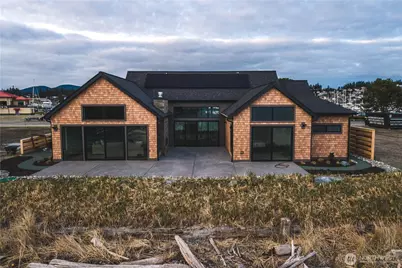 2215 Skyline Way, Anacortes, WA 88221 - Photo 27