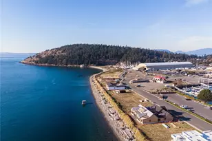 2215 Skyline Way, Anacortes, WA 88221 - Photo 5