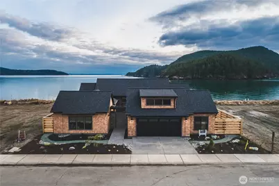 2215 Skyline Way, Anacortes, WA 88221 - Photo 25