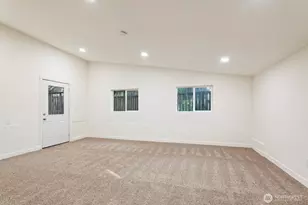 8801 NE 140th Pl, Kirkland, WA 98034 - Photo 25