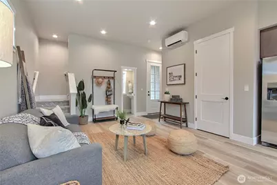 4510 N 26th Street #B, Tacoma, WA 98407 - Photo 5