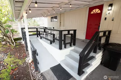 5220 176th Street SW #4, Lynnwood, WA 98037 - Photo 3