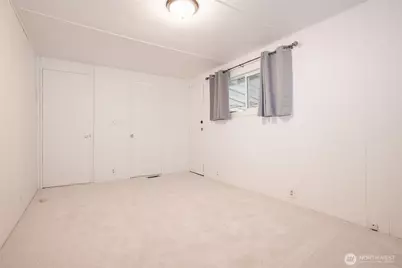 5220 176th Street SW #4, Lynnwood, WA 98037 - Photo 17