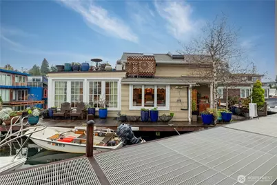 1213 E Shelby Street #15, Seattle, WA 98102 - Photo 31