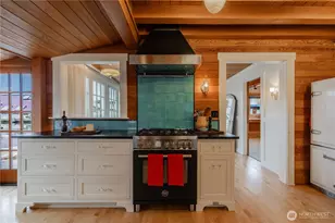 1213 E Shelby St, Seattle, WA 98102 - Photo 13