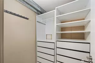 530 Broadway E, Seattle, WA 98102 - Photo 23