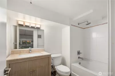 530 Broadway E #114, Seattle, WA 98102 - Photo 21