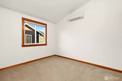 6534 34th Avenue NE #A, Seattle, WA 98115 - Photo 21