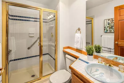 609 7th Avenue N #B204, Edmonds, WA 98020 - Photo 21