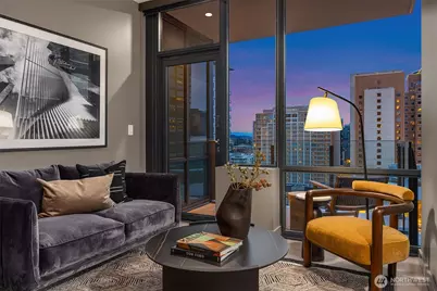 889 Avenue Square NE #1410, Bellevue, WA 98004 - Photo 3