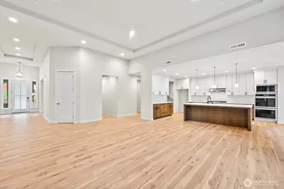 14932 210th Avenue E #981, Bonney Lake, WA 98391 - Photo 7