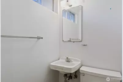 5706 S Upland Road, Seattle, WA 98118 - Photo 17