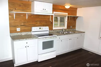 10531 176th Avenue SW #6, Rochester, WA 98579 - Photo 7