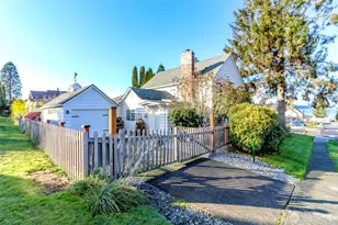 1514 Rainier St, Steilacoom, WA 98388 - Photo 35